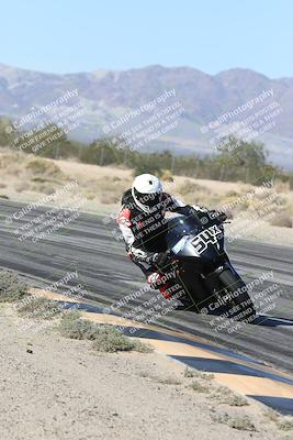 media/Dec-04-2025-Racers Edge (Thu) [[5ebc9f124d]]/3-B Group/3-Session 2 (Turn 7 Inside)/